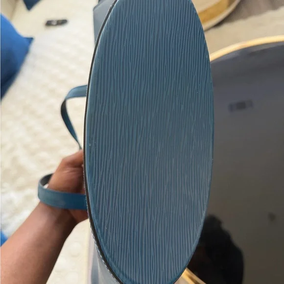 Louis Vuitton Teal Tote Bag - Picture 3 of 5